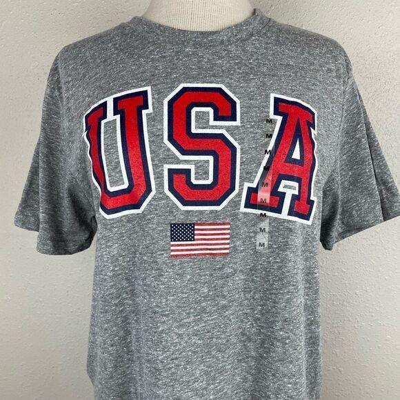 NWOT USA T-Shirt Size M - Picture 2 of 5